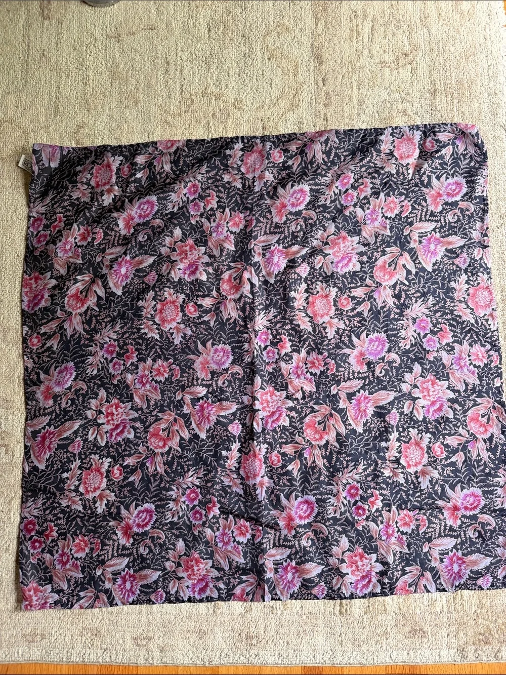 Royal Silk luxurious authentic